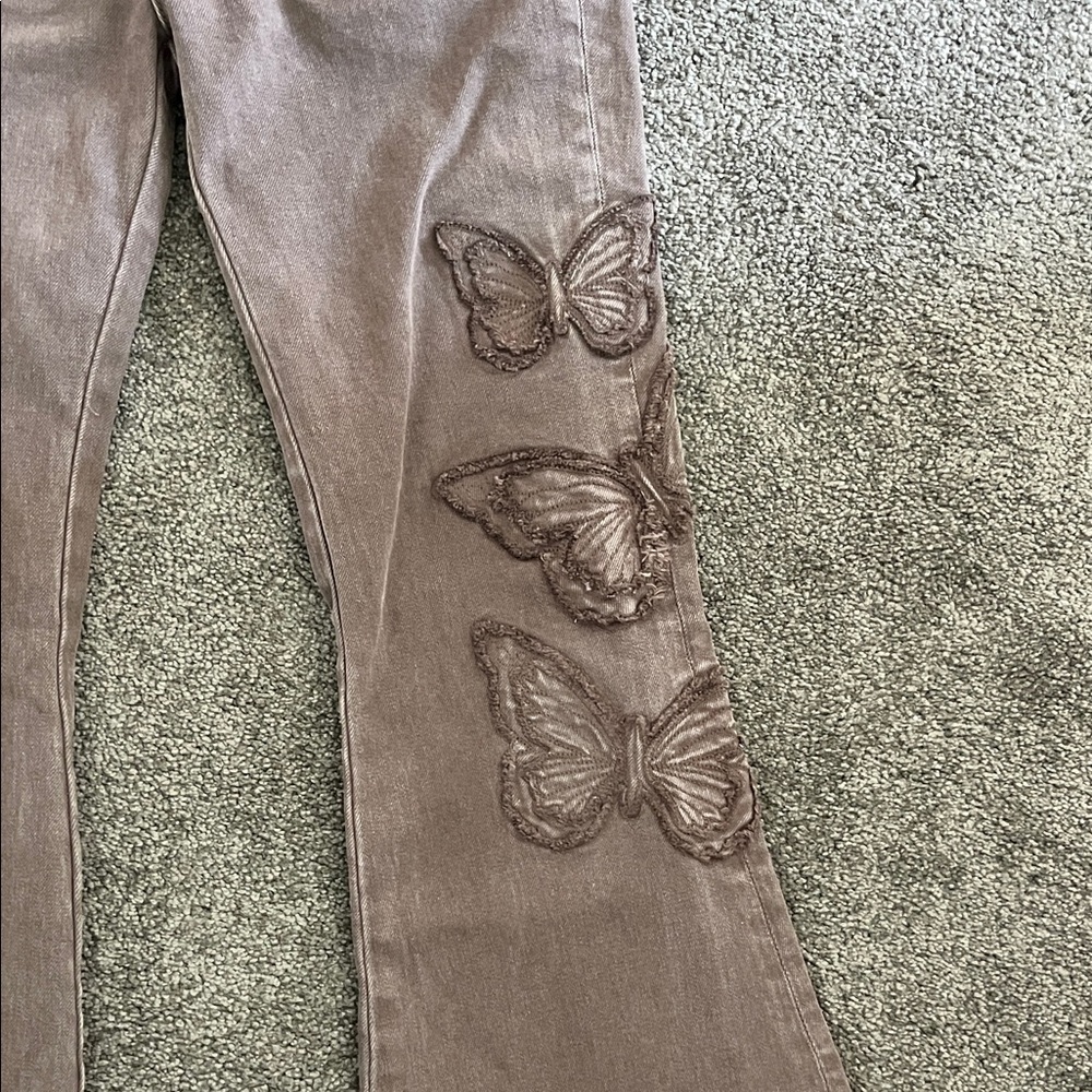Driftwood Butterfly Embroidered Flare Jeans - Picture 4 of 8